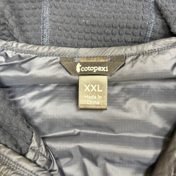 Cotopaxi Capa Insulated Hybrid Jacket - Mens XXL - Black - Picture 3 of 4